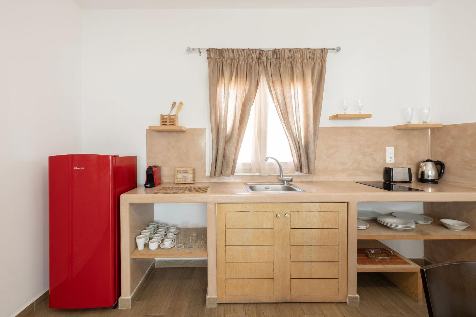 Cinnamon Villa With Private Hot Tub Pýrgos エクステリア 写真