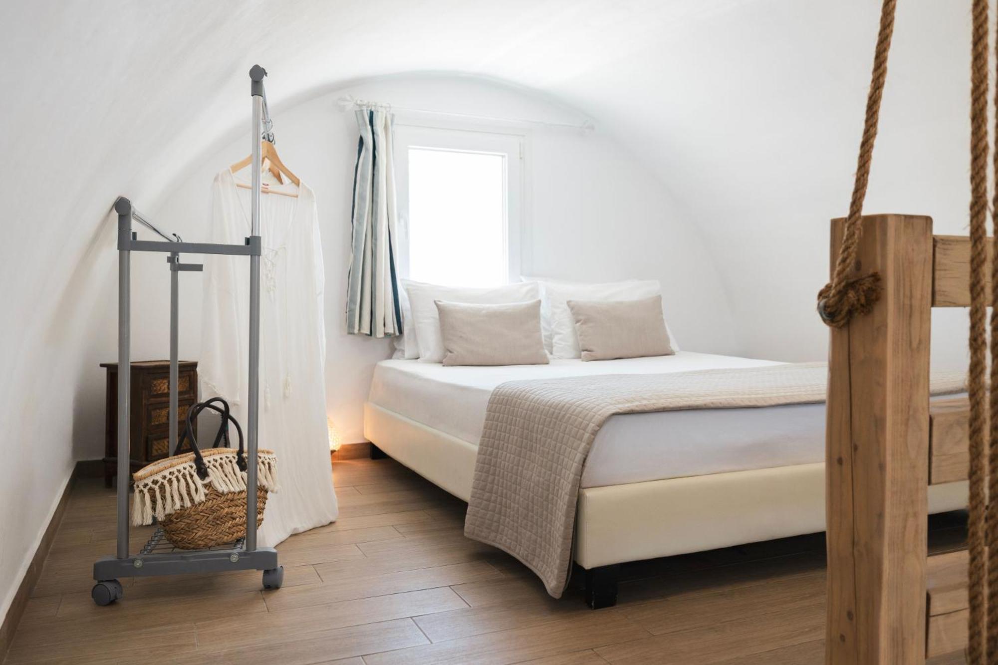 Cinnamon Villa With Private Hot Tub Pýrgos エクステリア 写真